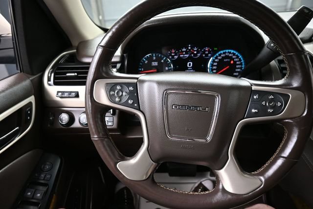Used 2017 GMC Yukon Denali w/ Open Road Package AWD/4WD image 8