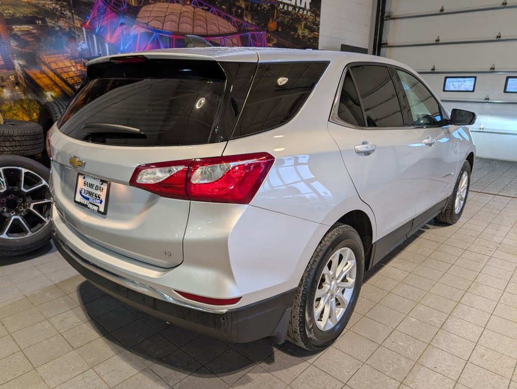 Used 2018 Chevrolet Equinox LT image 8