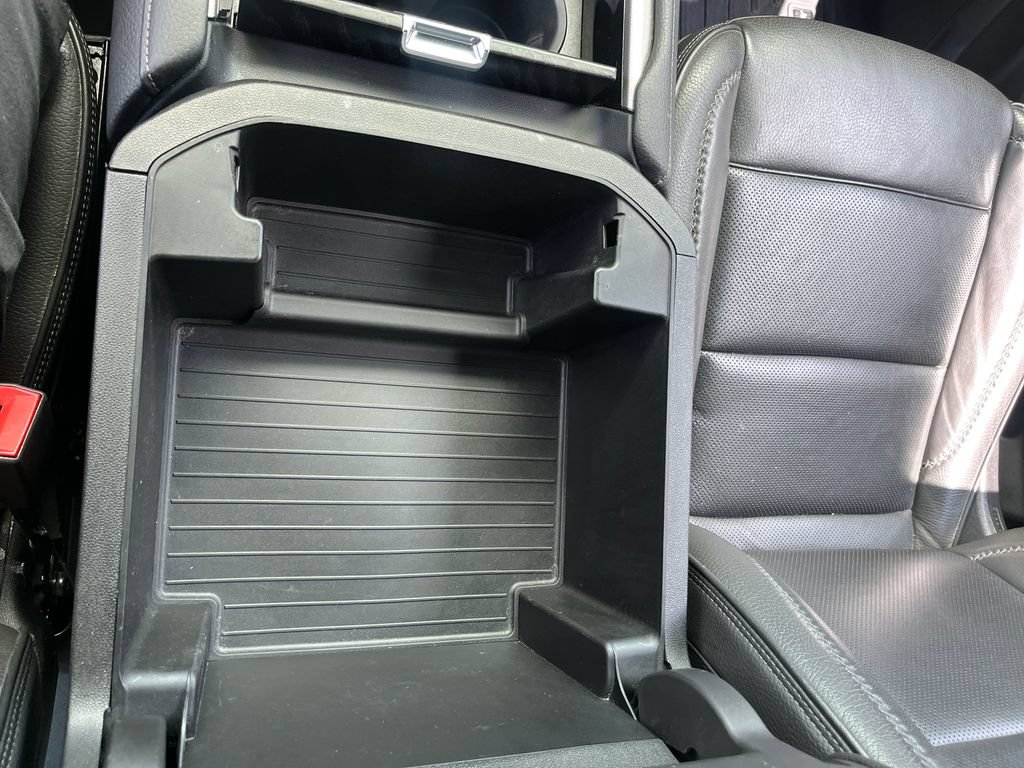 Used 2022 GMC Yukon Denali AWD/4WD image 42