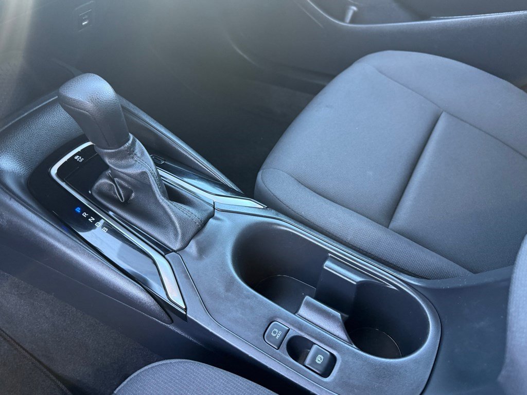 Used 2024 Toyota Corolla LE image 21