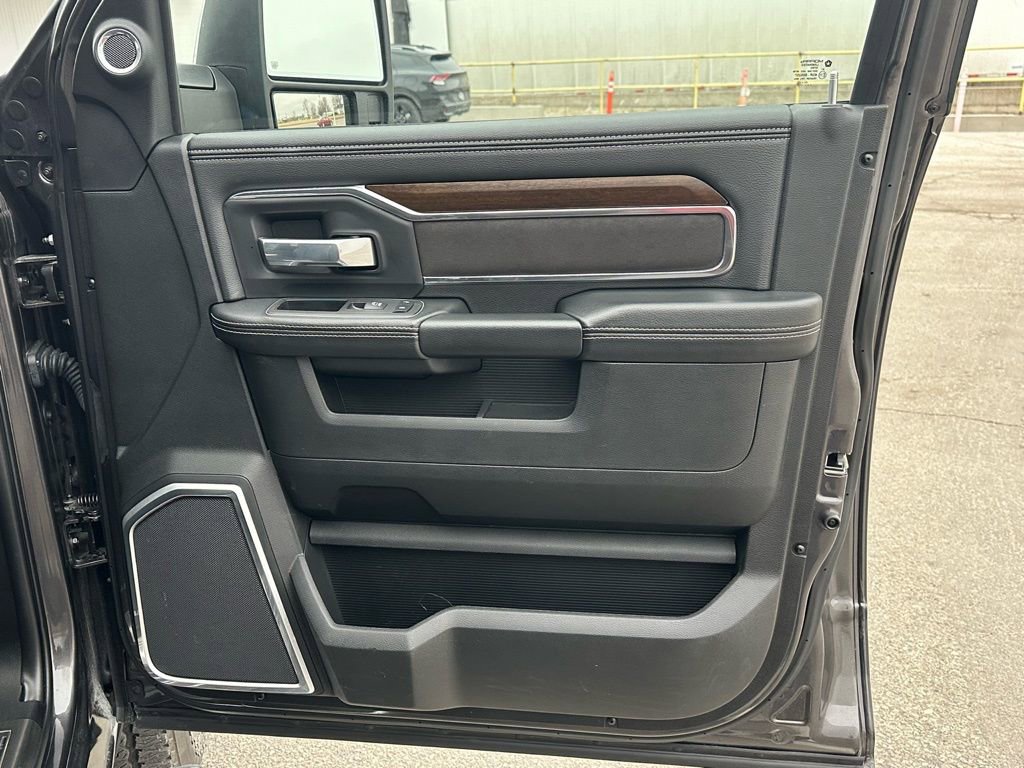 Used 2024 RAM 2500 Laramie w/ Safety Group image 23
