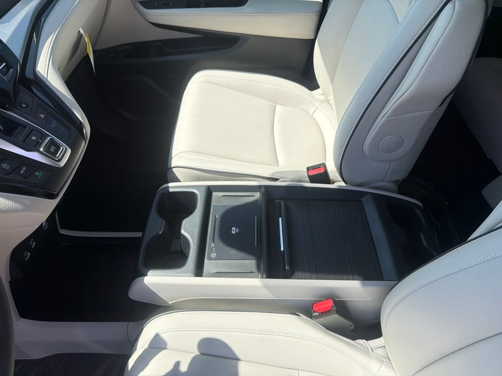 New 2026 Honda Odyssey Touring image 24