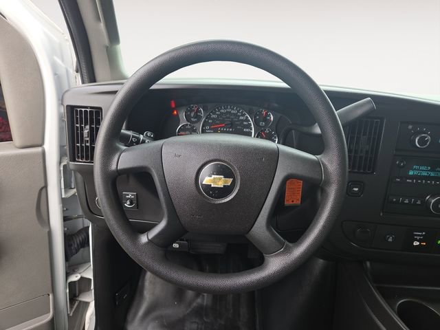 Used 2019 Chevrolet Express 2500 image 12