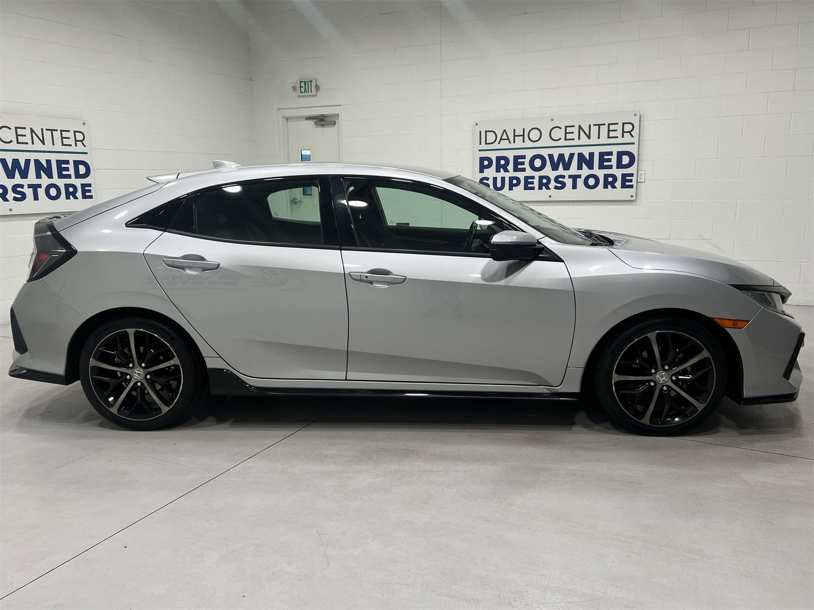 Used 2020 Honda Civic Sport image 9