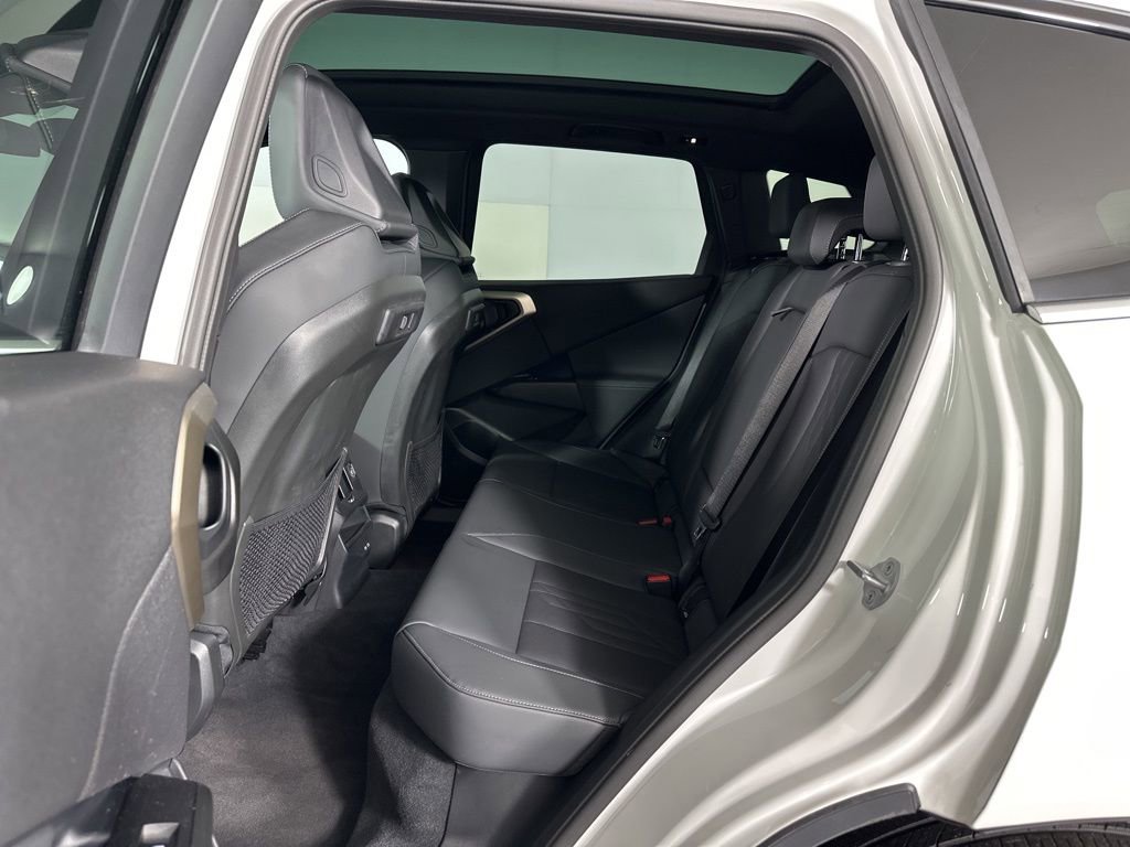 Used 2025 BMW X3 xDrive30i w/ Premium Package image 22