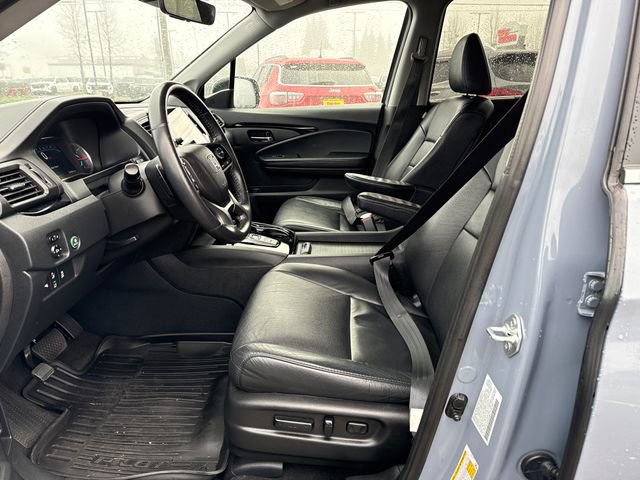 Used 2022 Honda Pilot Touring image 17
