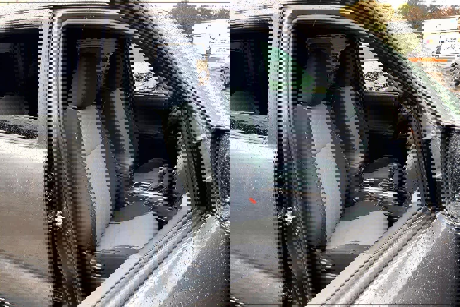 Used 2022 Toyota Tacoma TRD Off-Road AWD/4WD image 9