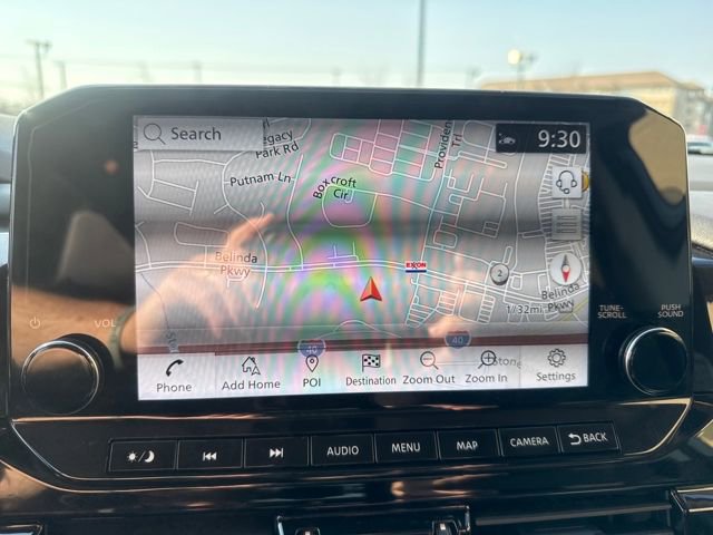 Used 2024 Nissan Pathfinder Platinum w/ Cargo Package image 16