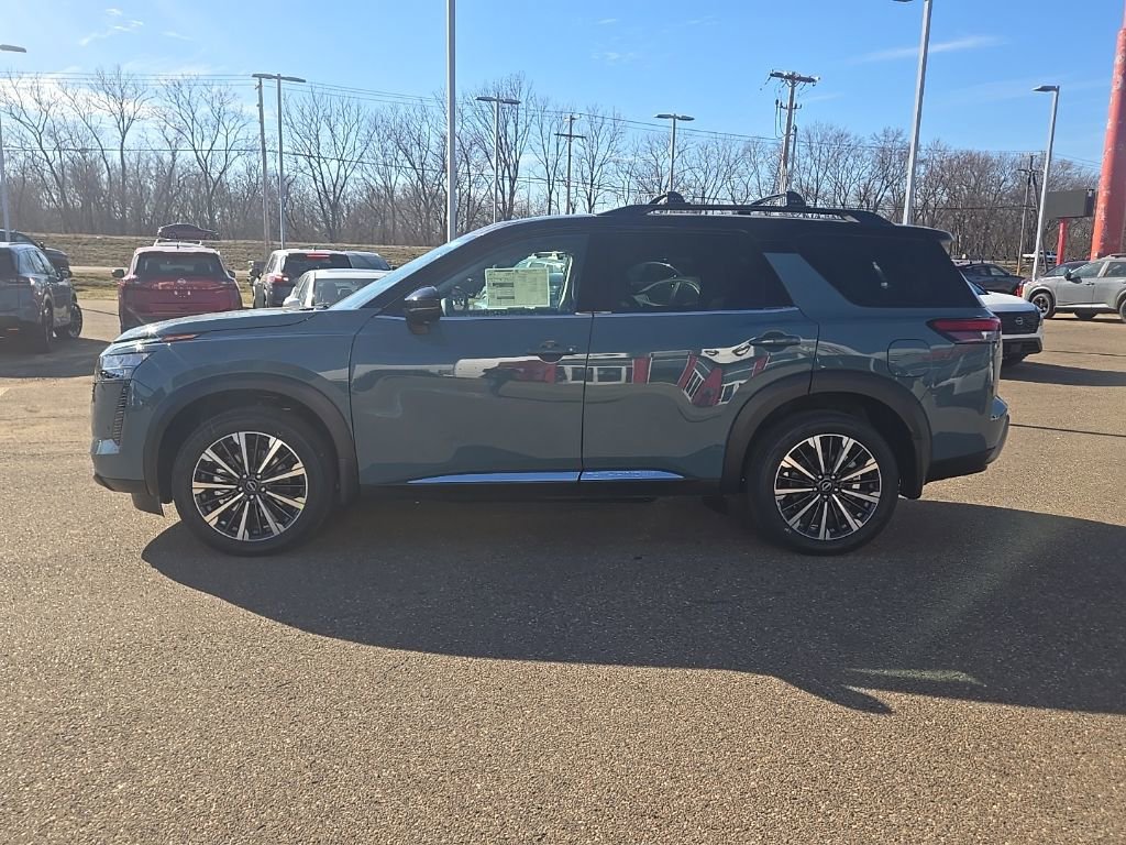 New 2026 Nissan Pathfinder Platinum image 4