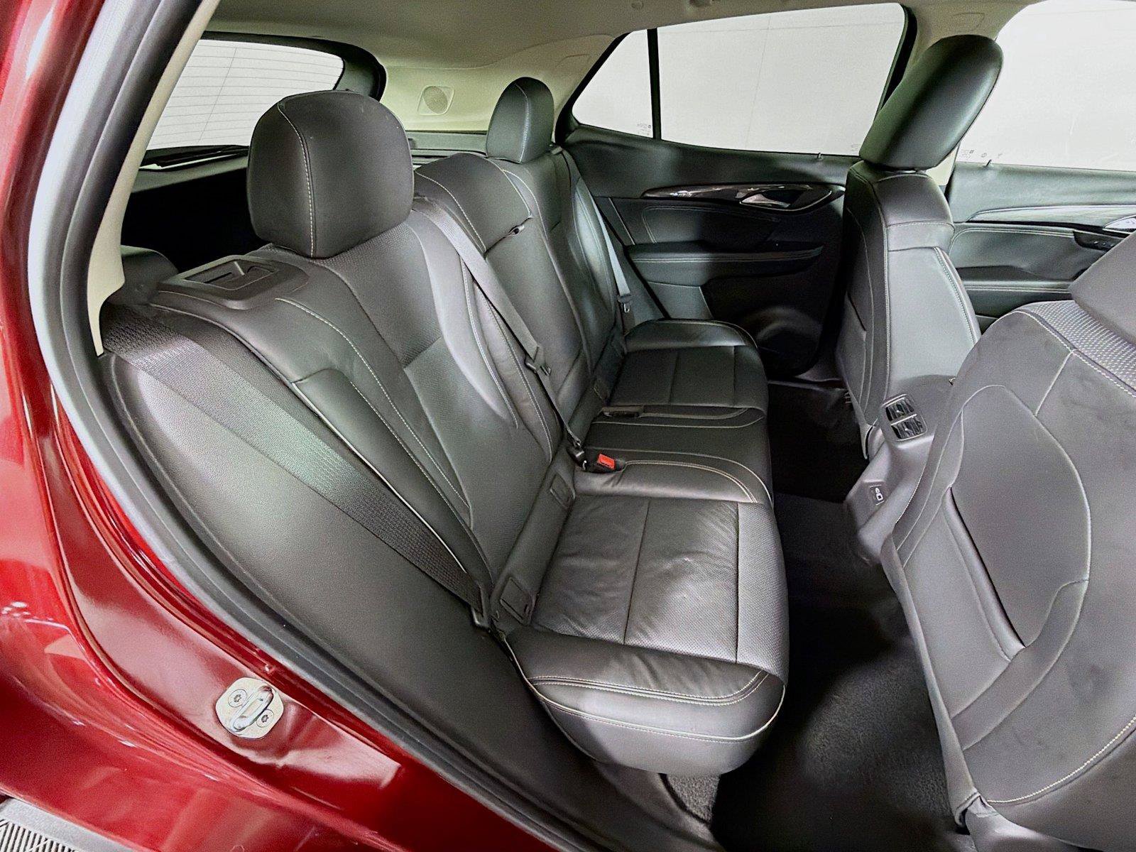 Used 2021 Buick Envision Essence AWD/4WD image 29