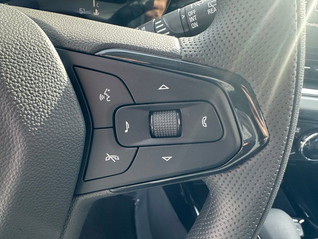 New 2026 Chevrolet Trax LT image 16