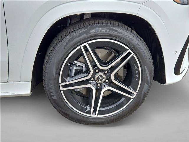 New 2026 Mercedes-Benz GLS 450 4MATIC image 10