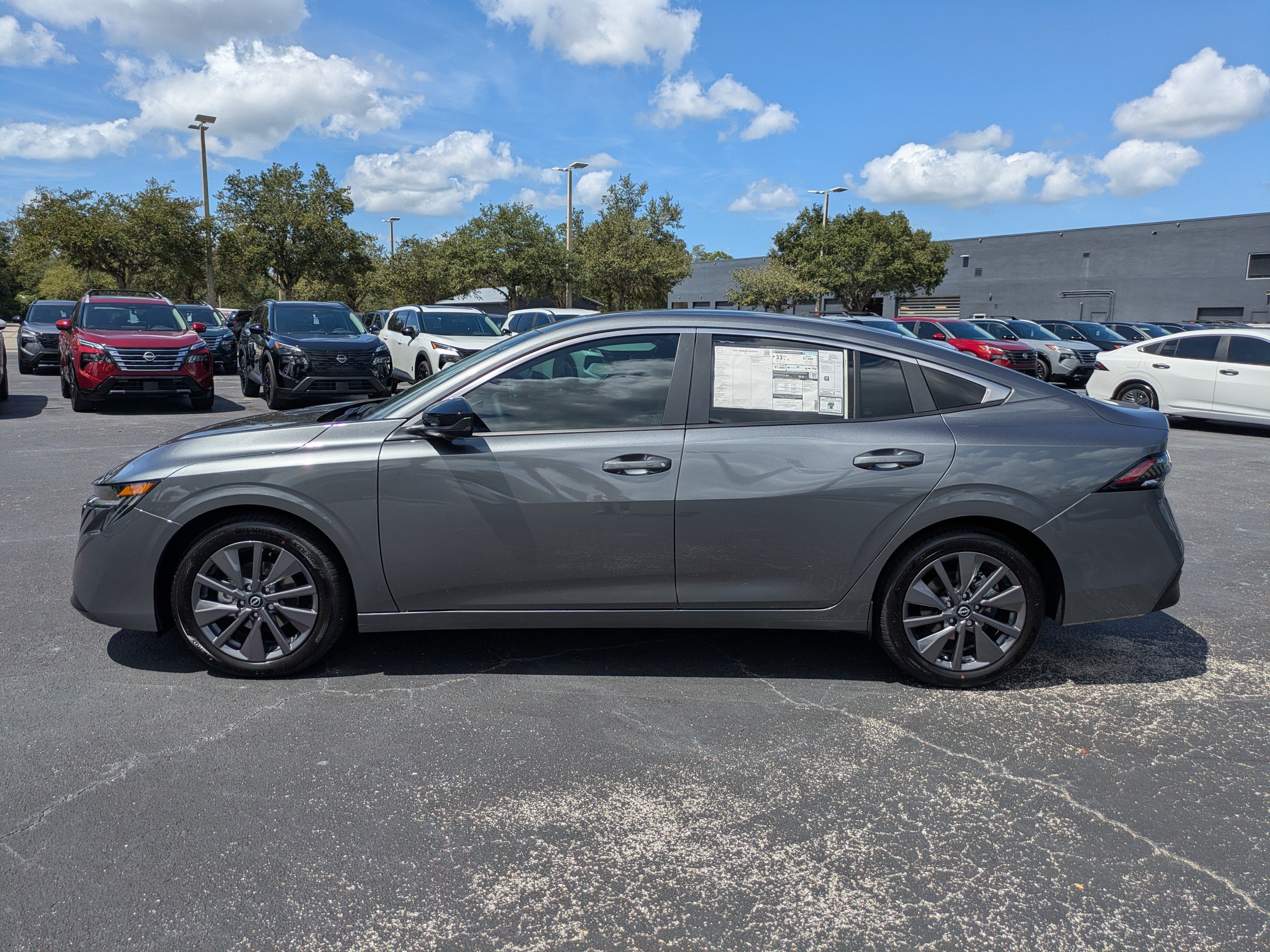 New 2027 Nissan Sentra SL FWD image 7