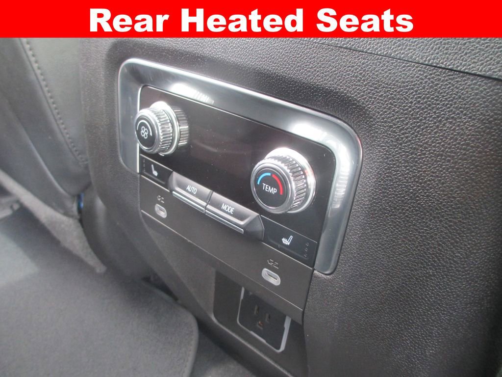 Used 2023 GMC Yukon AT4 w/ LPO, Floor Liner Package AWD/4WD image 26