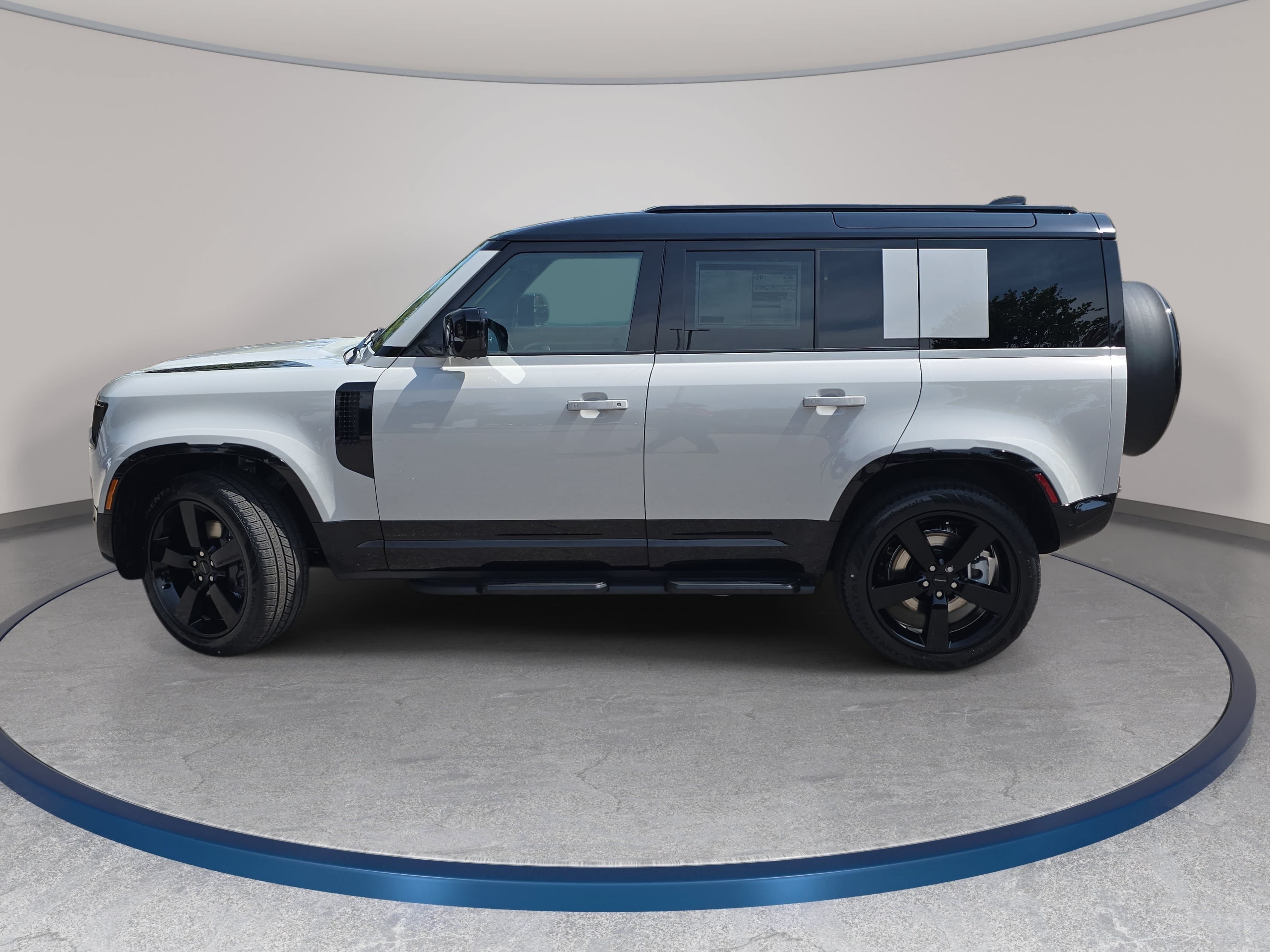 New 2026 Land Rover Defender 110 X-Dynamic SE AWD/4WD image 8