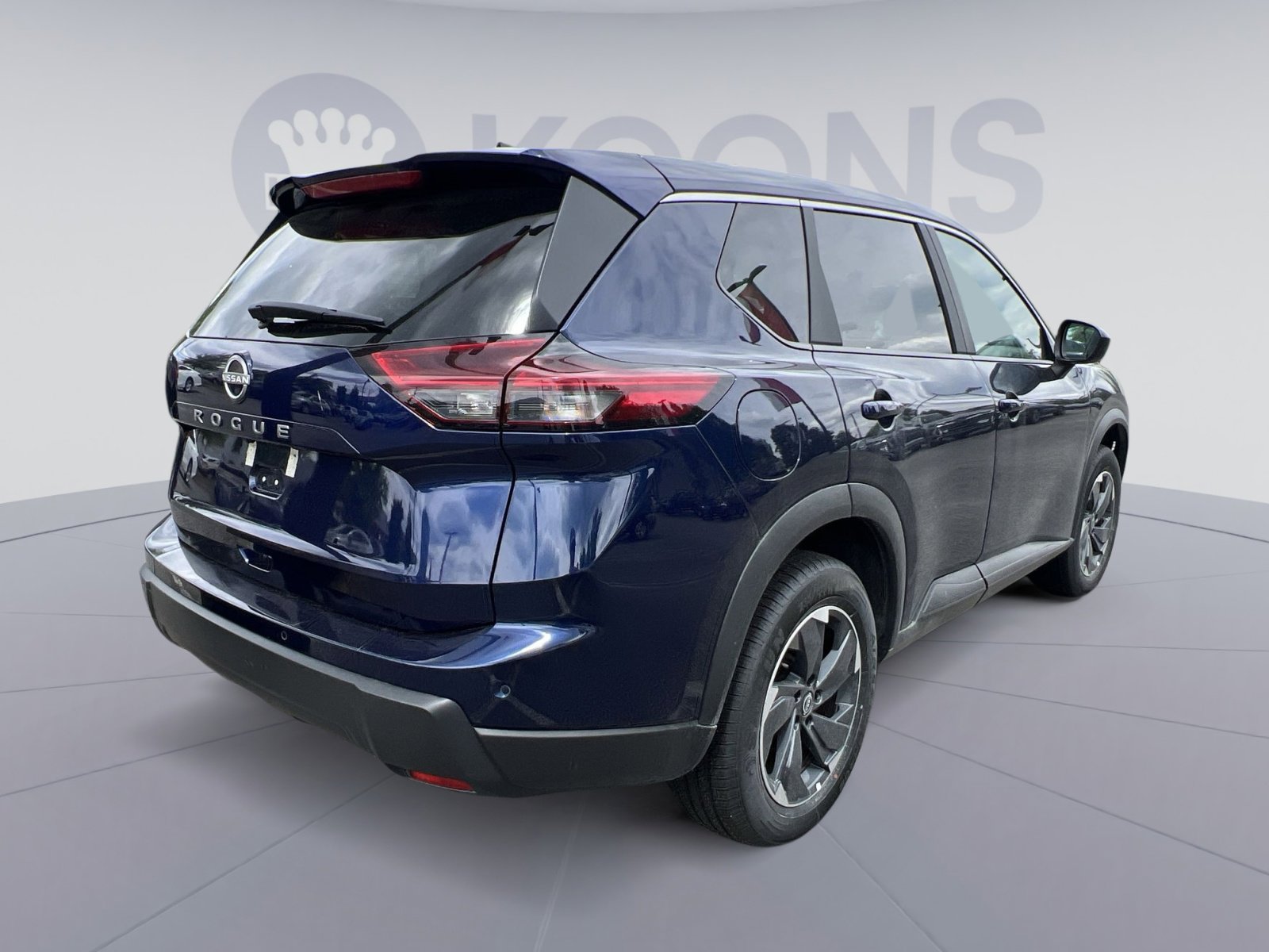 Used 2025 Nissan Rogue SV FWD image 5