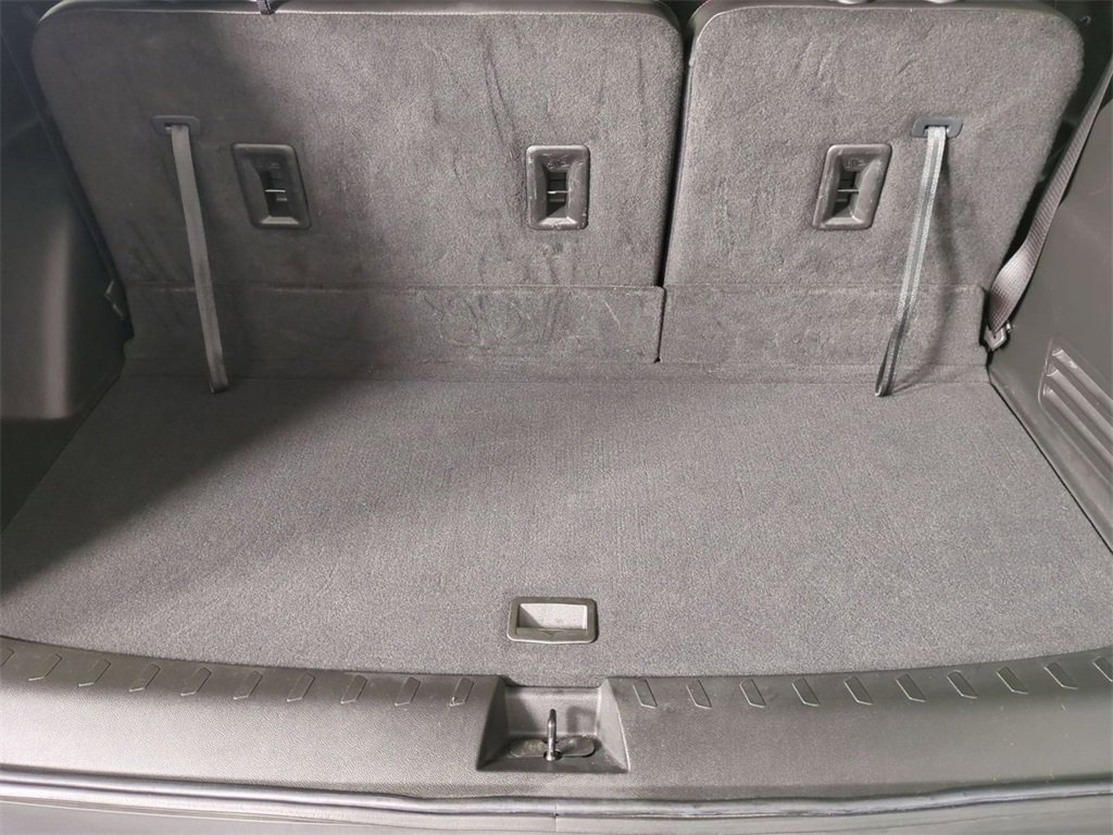 Used 2023 Chevrolet Traverse RS image 26