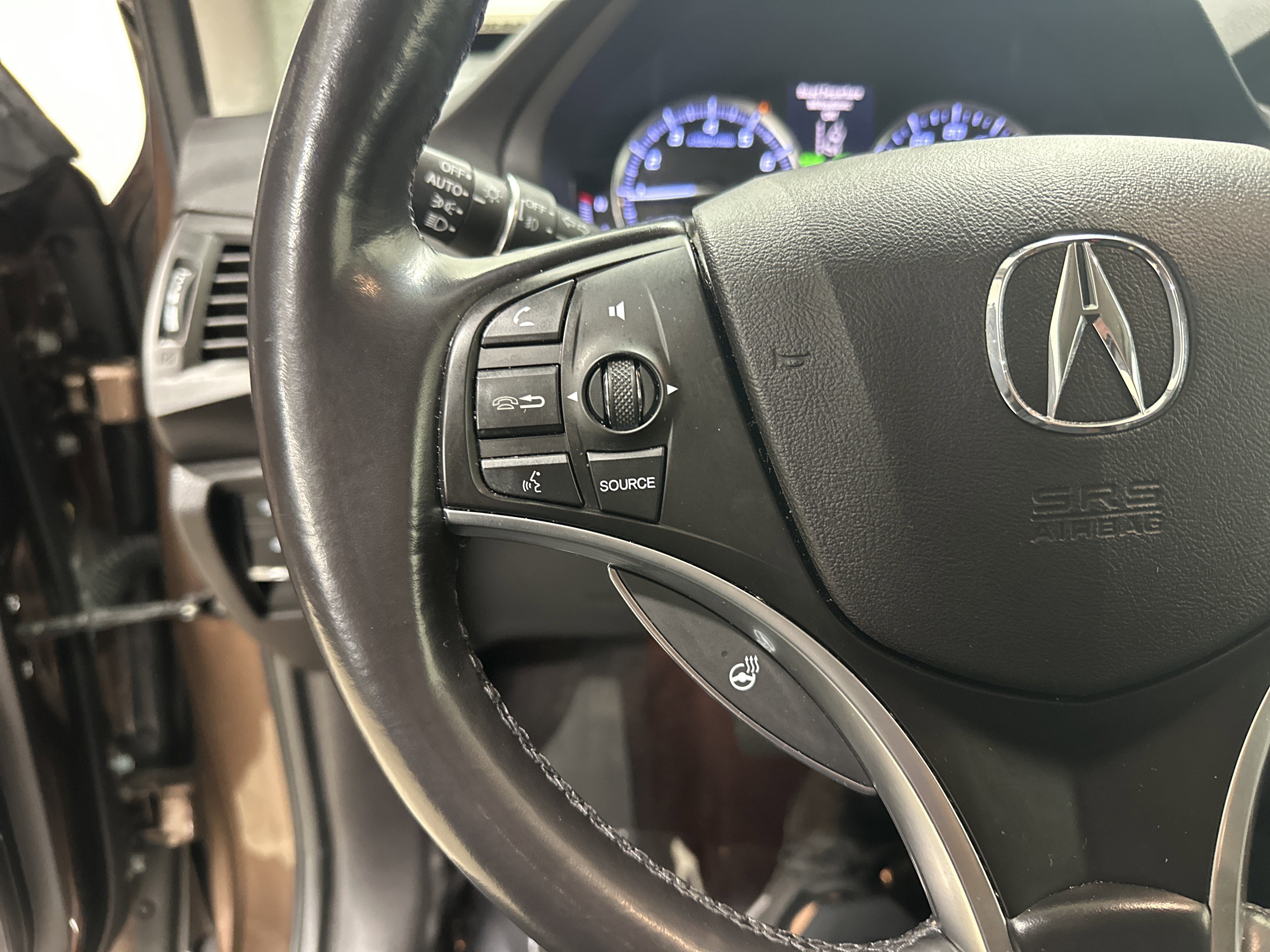 Used 2019 Acura MDX FWD w/ Advance Package image 19