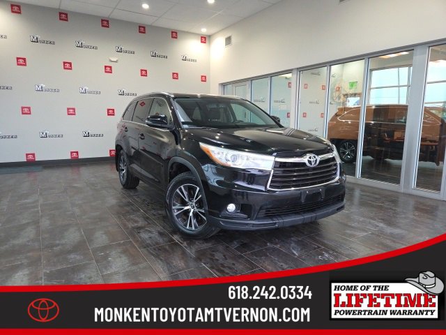 Used 2016 Toyota Highlander XLE video 1
