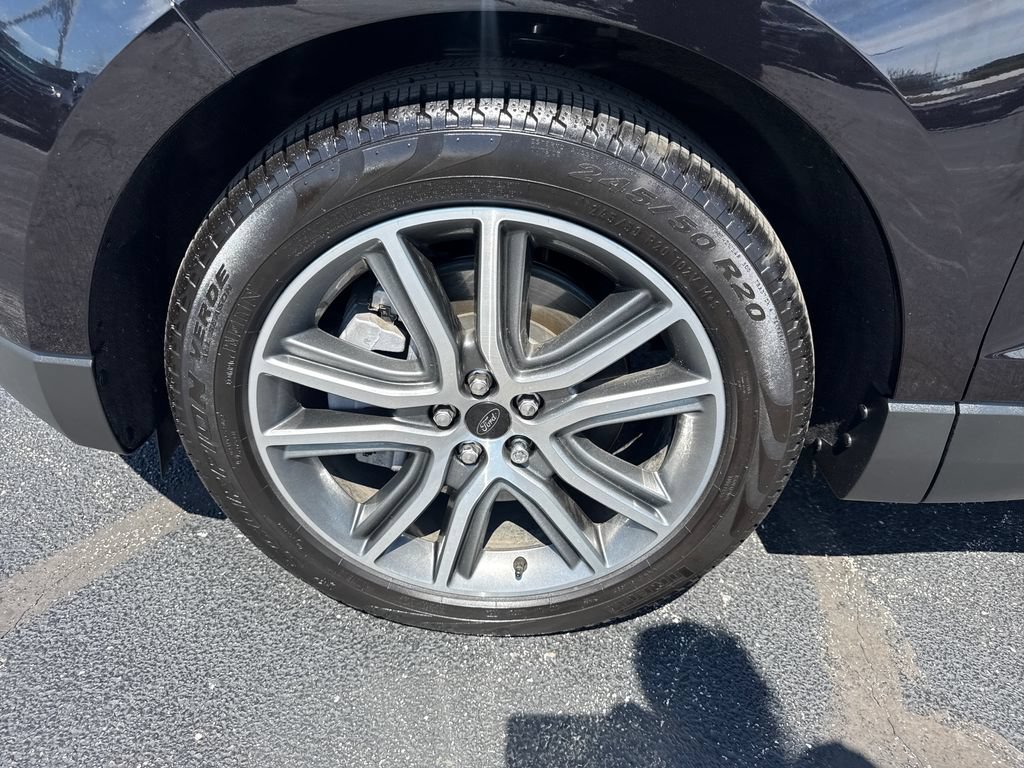 Used 2024 Ford Edge Titanium w/ Equipment Group 301A AWD/4WD image 22