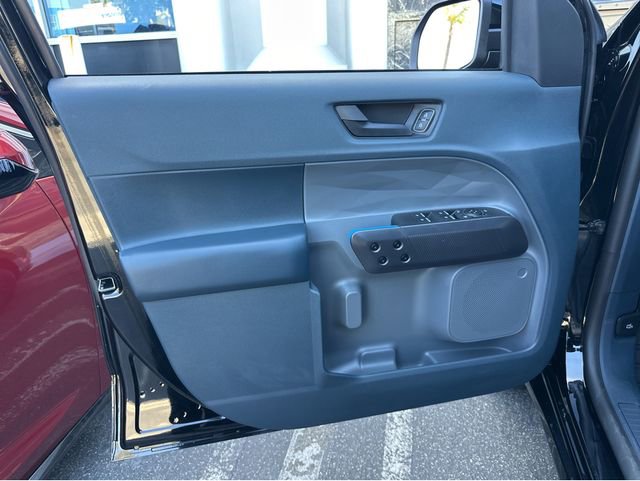 Used 2025 Ford Maverick Lobo image 34