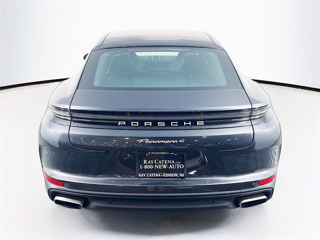 New 2025 Porsche Panamera 4 image 10