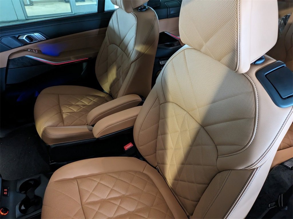New 2026 BMW X7 xDrive40i w/ M Sport Package image 10