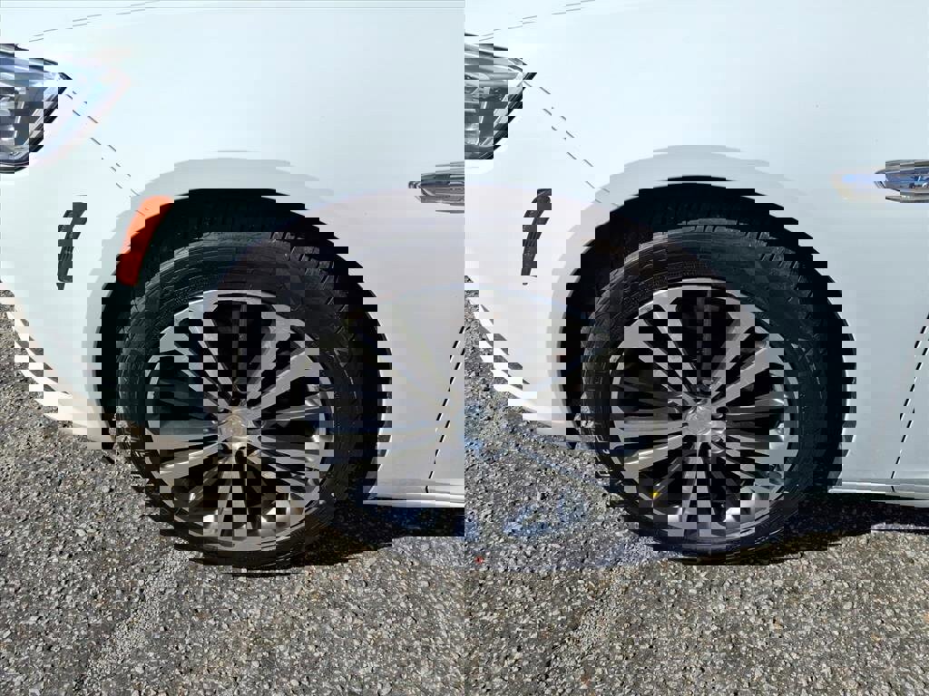 Used 2018 Buick Regal Preferred w/ Driver Confidence Package #1 image 4