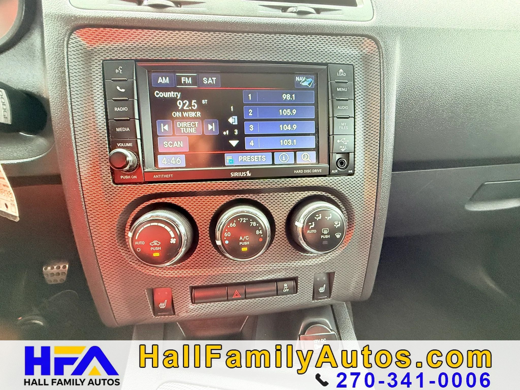 Used 2014 Dodge Challenger R/T RWD image 21