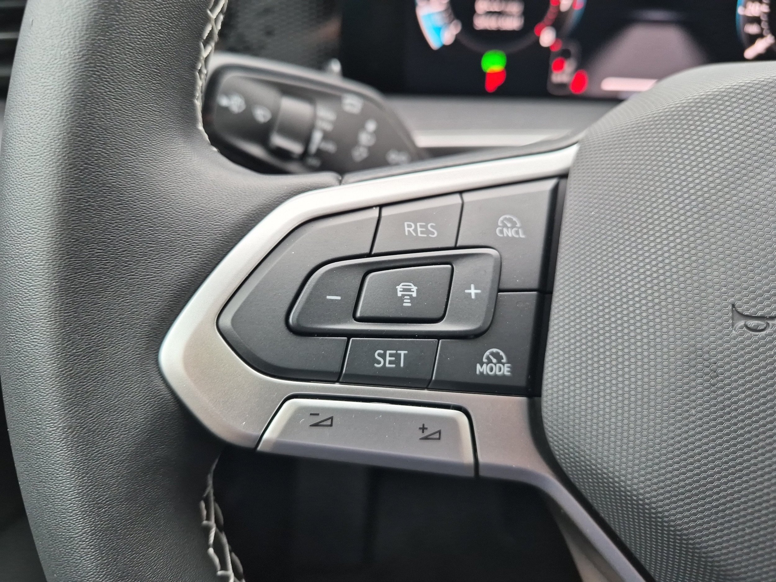 New 2026 Volkswagen Tiguan S AWD/4WD image 17