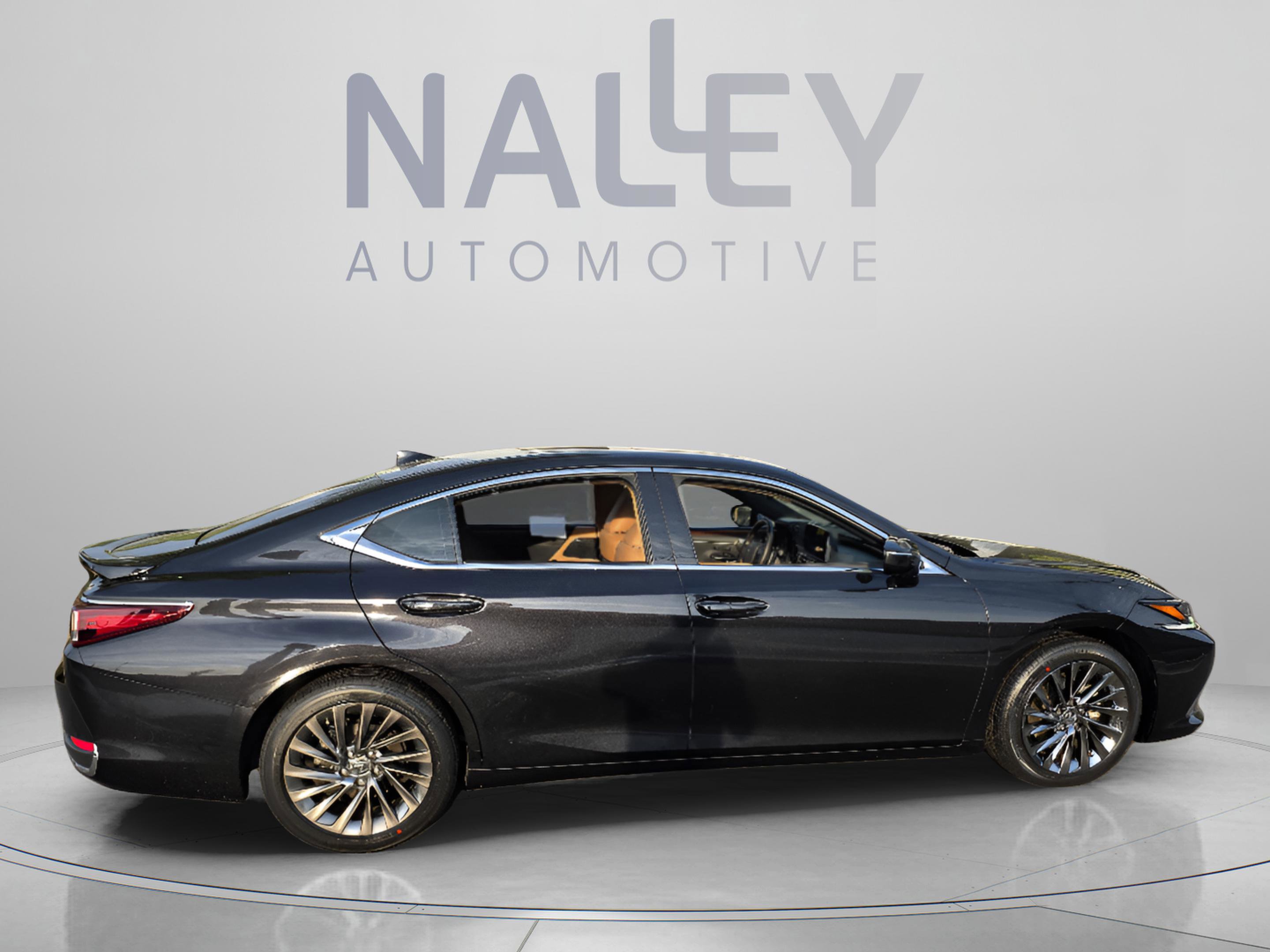 Used 2024 Lexus ES 300h Ultra Luxury w/ Accessory Package (Z1) image 6