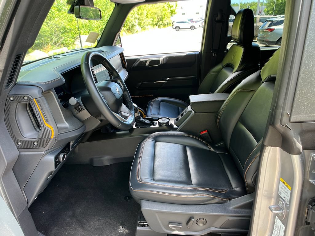 Used 2024 Ford Bronco Badlands AWD/4WD image 9