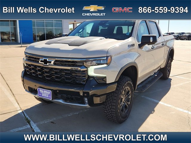 New 2026 Chevrolet Silverado 1500 ZR2 w/ Dark Appearance Package