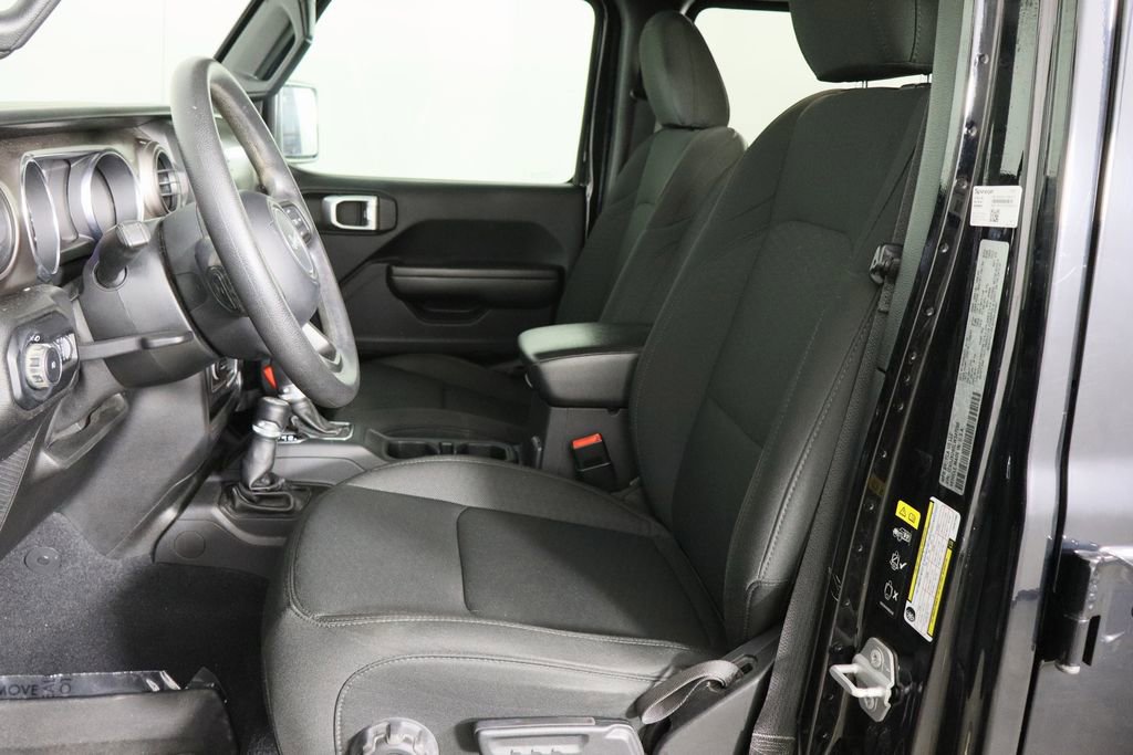 Used 2020 Jeep Wrangler Unlimited Sport image 16
