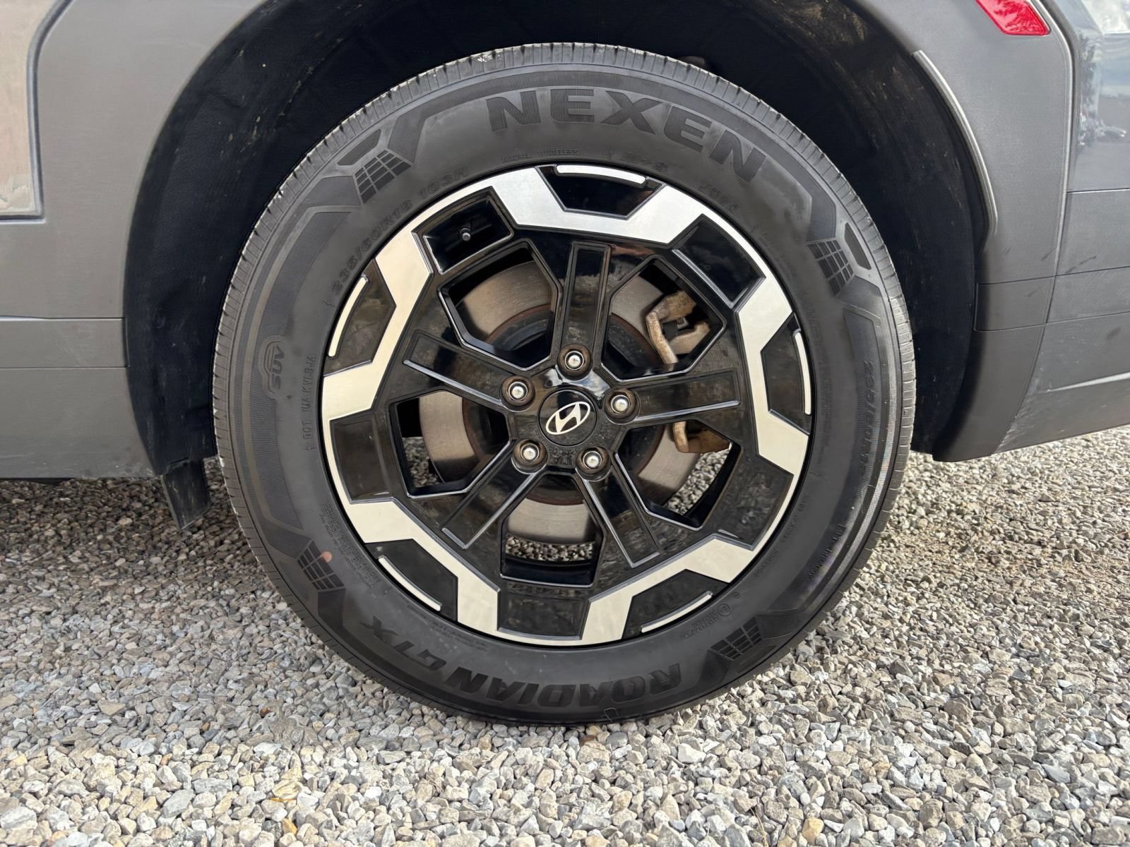 Used 2026 Hyundai Santa Fe SEL FWD image 33
