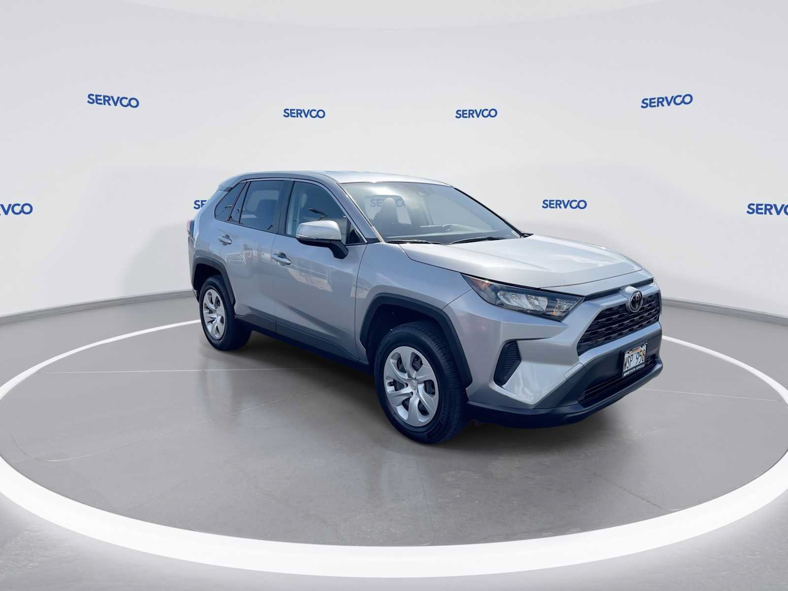 Used 2022 Toyota RAV4 LE FWD image 2