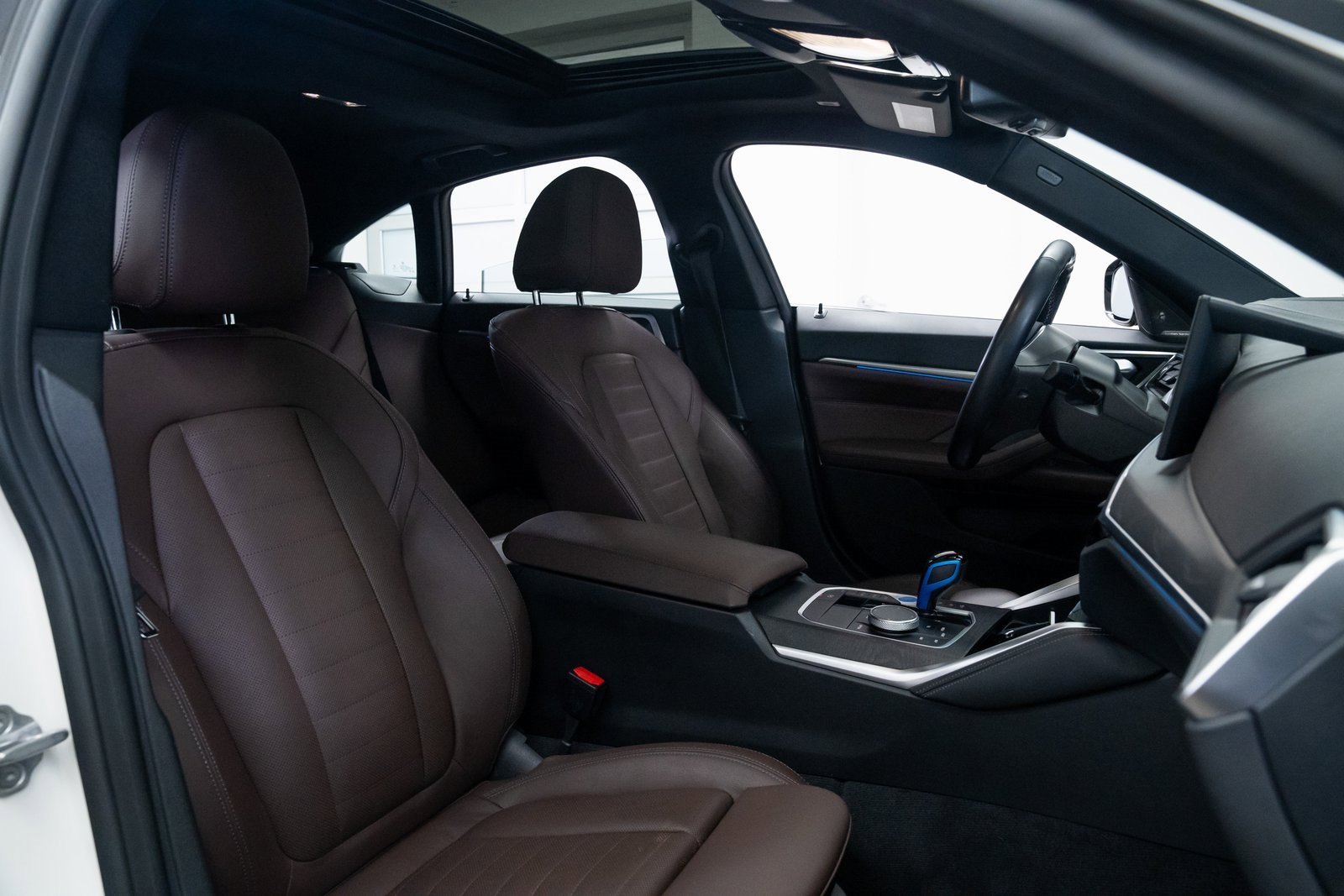 Used 2023 BMW i4 M50 image 25