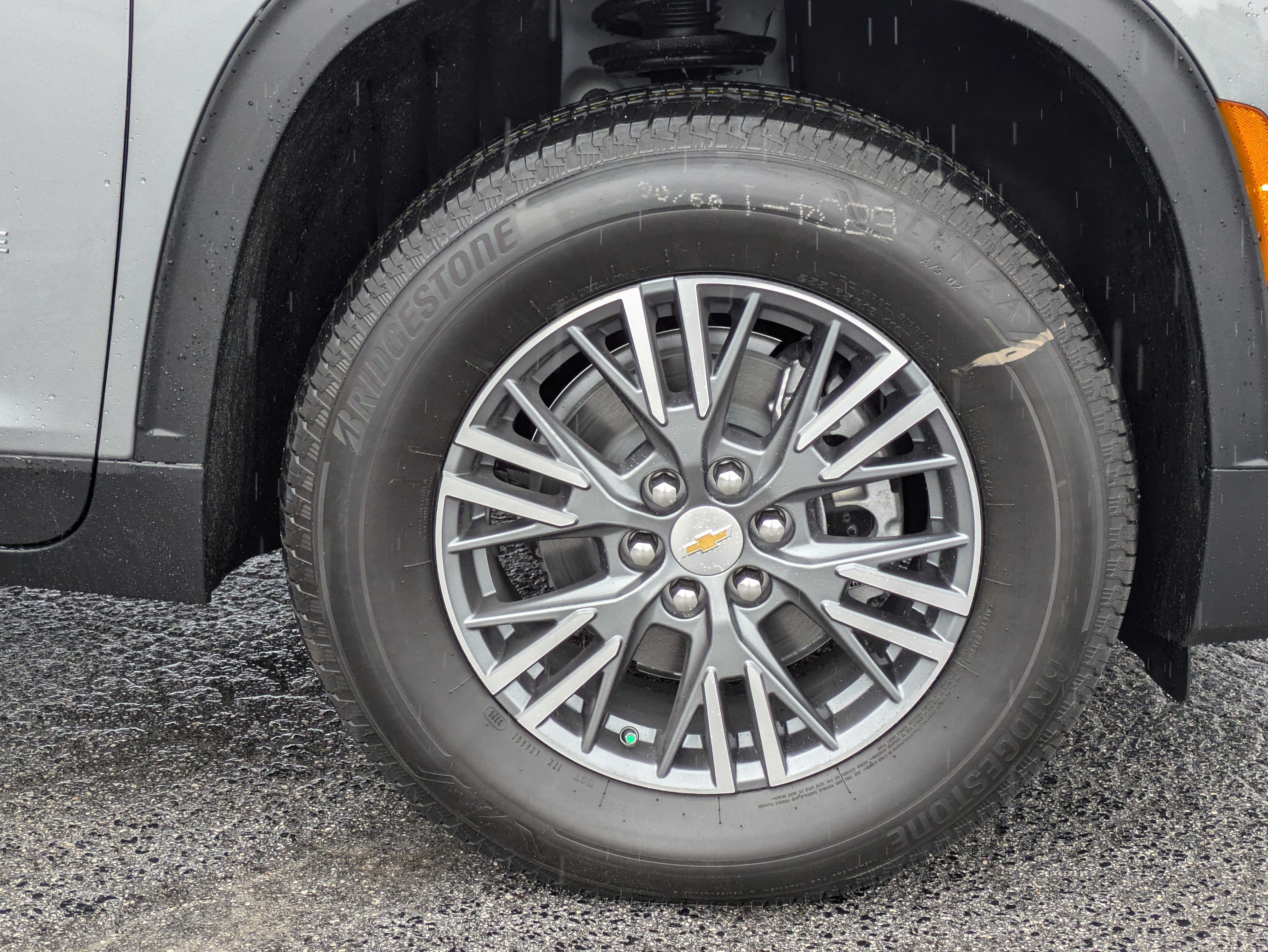 New 2026 Chevrolet Traverse LT w/ Driver Confidence Package image 11