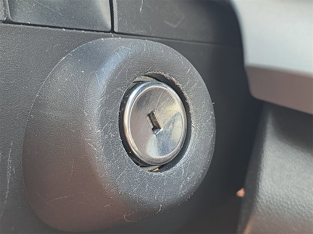 Used 2025 Chevrolet Trax LS image 17