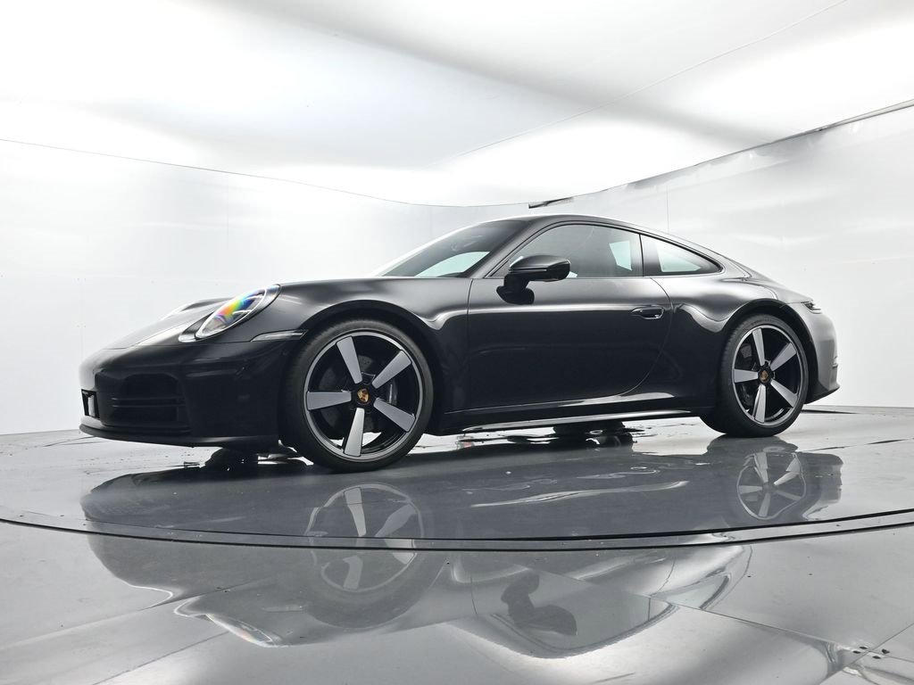 Used 2025 Porsche 911 Carrera w/ Premium Package image 44