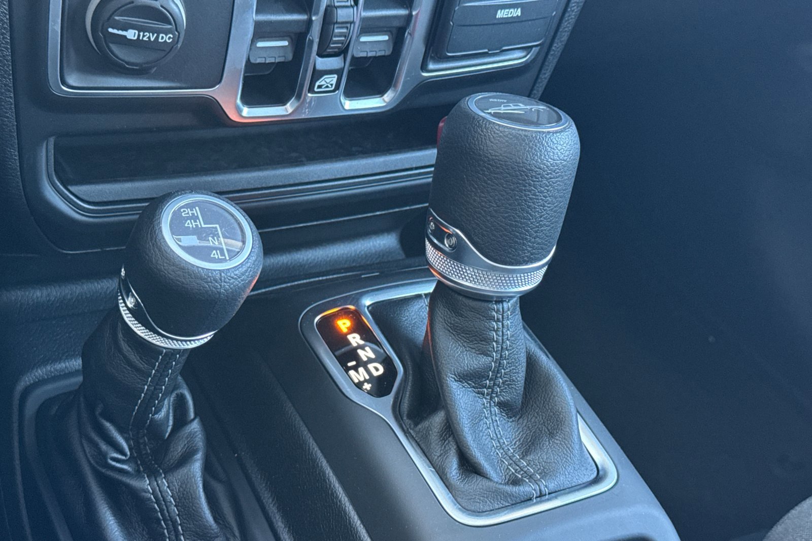 New 2026 Jeep Gladiator Sport image 19