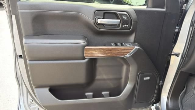 Certified 2021 Chevrolet Silverado 1500 High Country w/ Technology Package AWD/4WD image 25