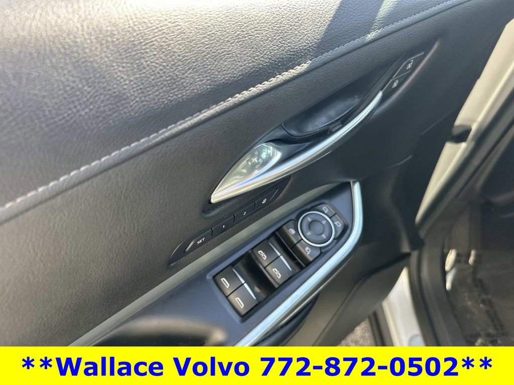 Used 2019 Cadillac XT4 Premium Luxury w/ Driver Awareness Package FWD image 18