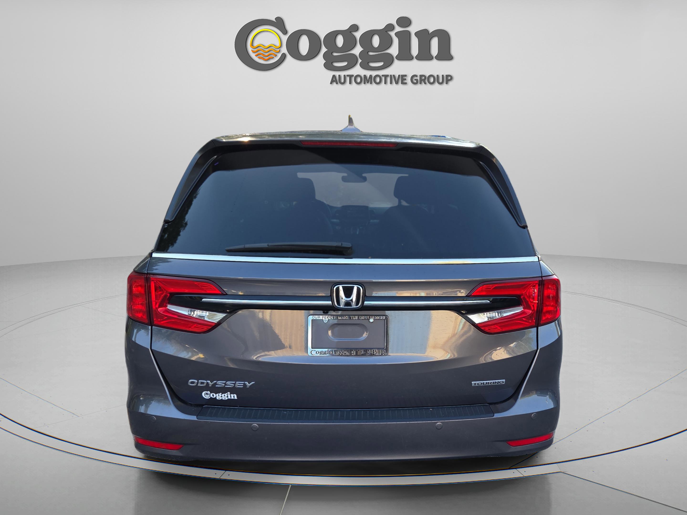 Used 2023 Honda Odyssey Touring image 4