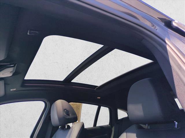 Used 2019 BMW X4 xDrive30i AWD/4WD image 16