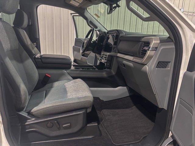 Used 2022 Ford F150 XLT w/ Equipment Group 302A High image 25