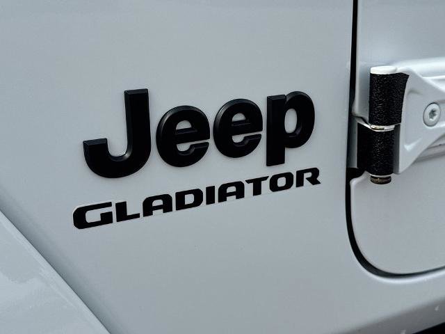 Used 2020 Jeep Gladiator Sport image 20