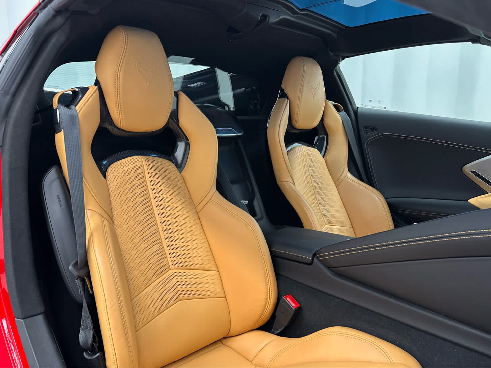 Used 2021 Chevrolet Corvette Stingray Premium Cpe w/ Z51 Performance Package RWD image 16