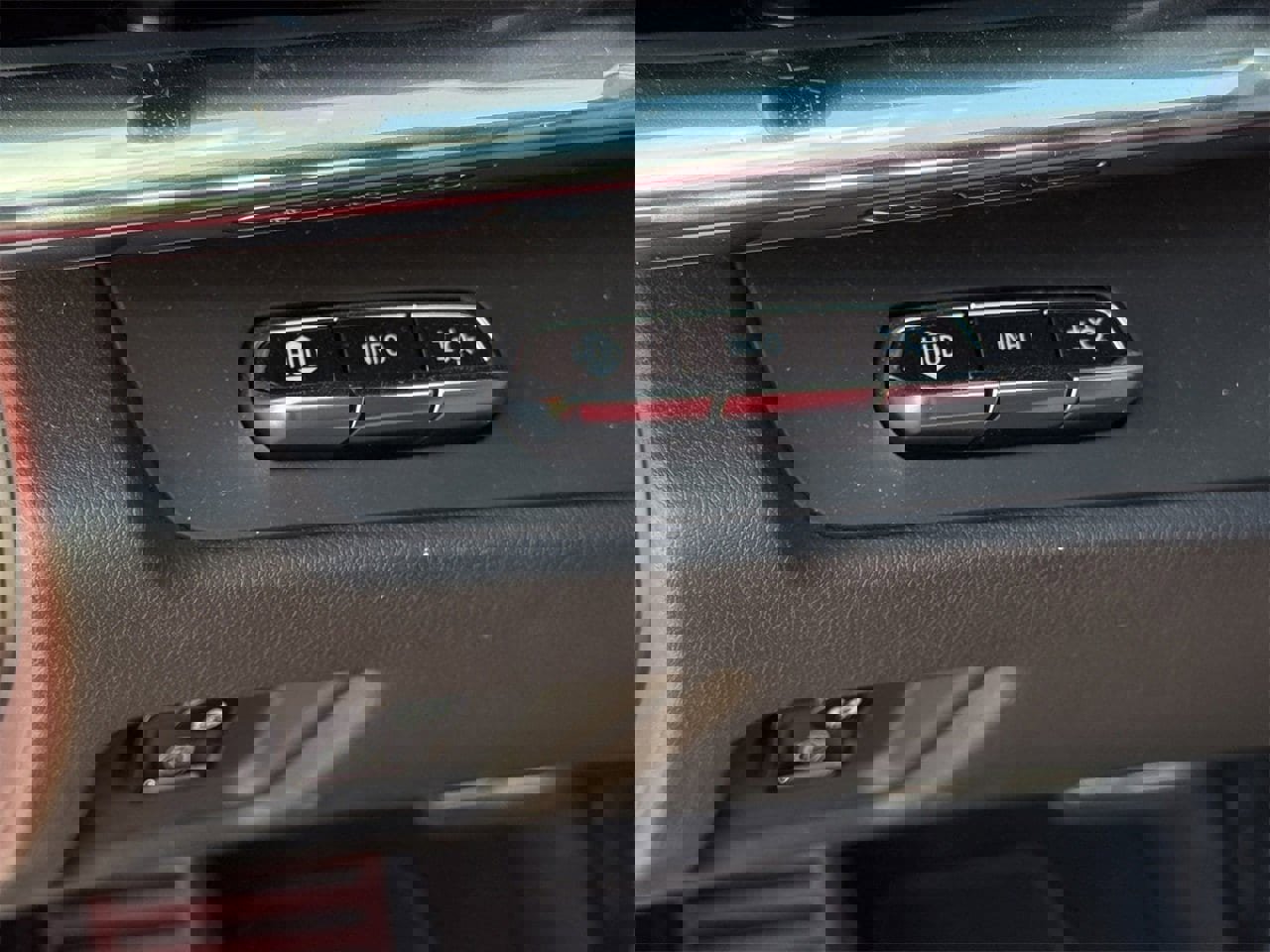 Used 2020 Chevrolet Corvette Stingray Preferred Conv w/ 2LT Preferred Equipment Group image 21