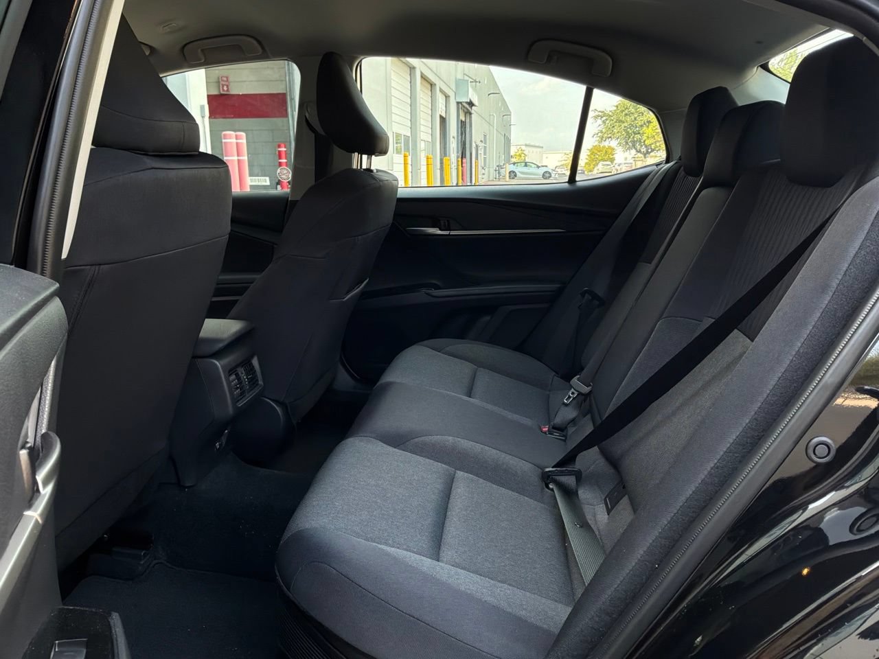 Used 2026 Toyota Camry LE FWD image 12